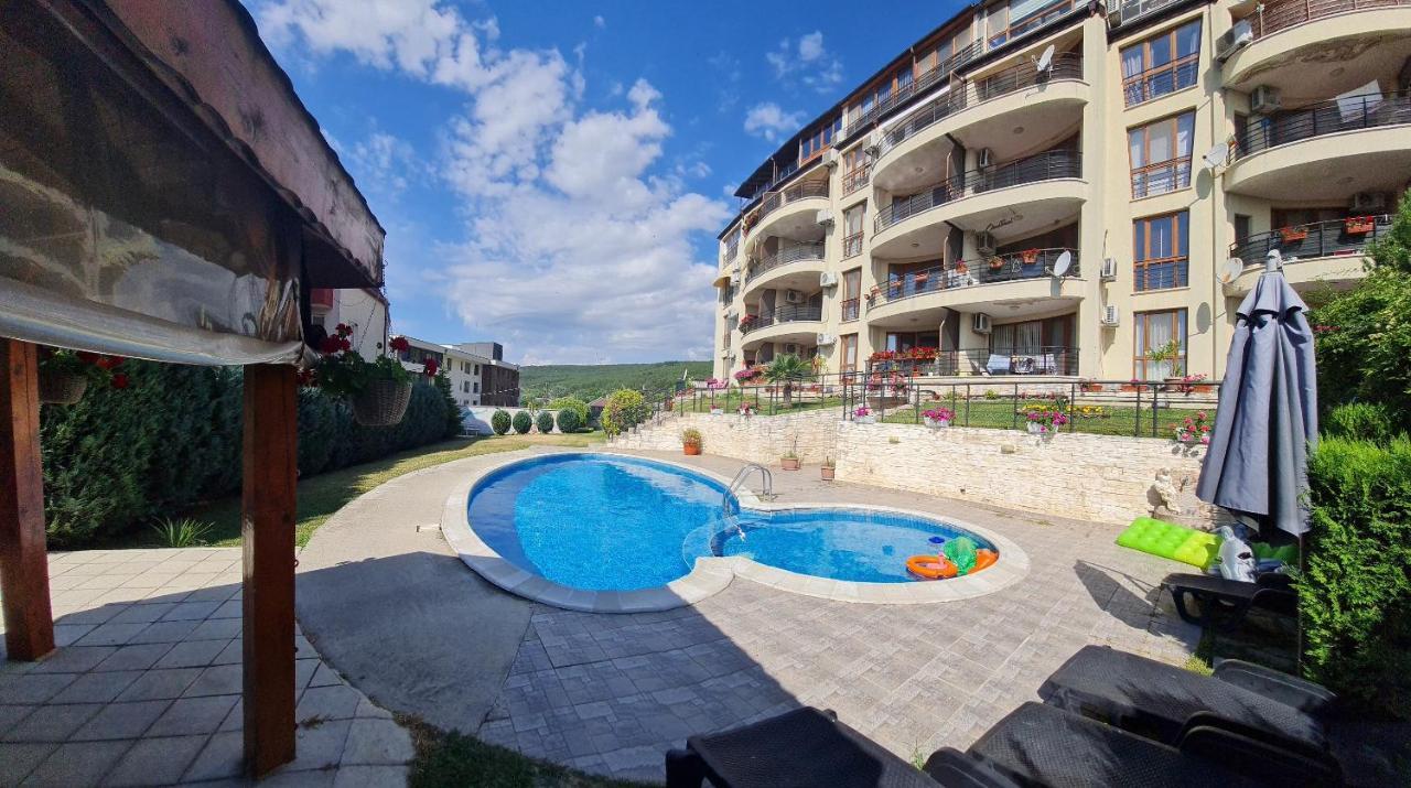 Port Natura Apartment Varna Exteriér fotografie